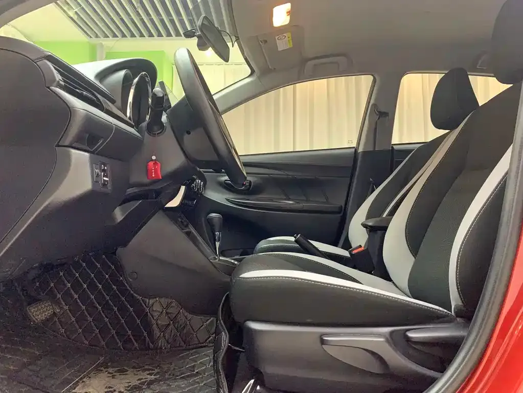 Toyota Yaris L 2022 из CN, фото 8