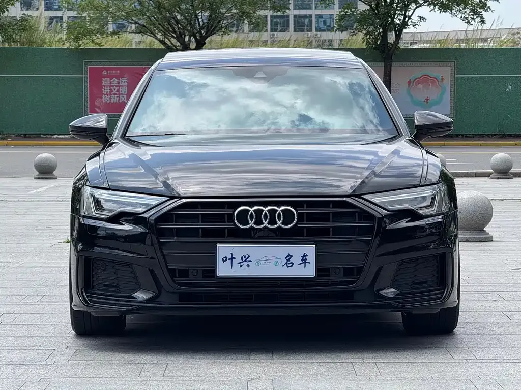 Audi A6L — фото 9