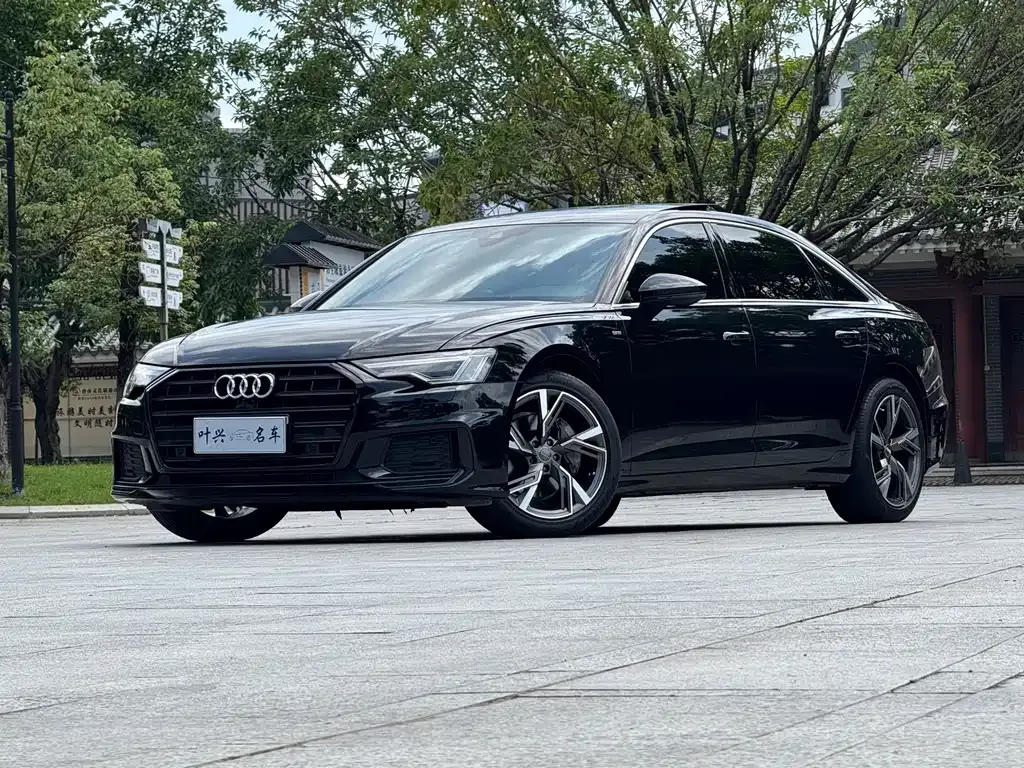 Audi A6L — фото 8