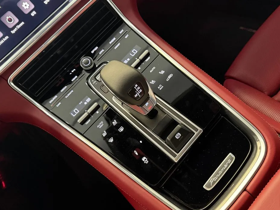 Porsche Panamera 2023 из KR, фото 8