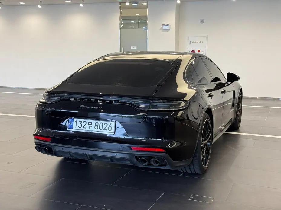 Porsche Panamera 2023 из KR, фото 5