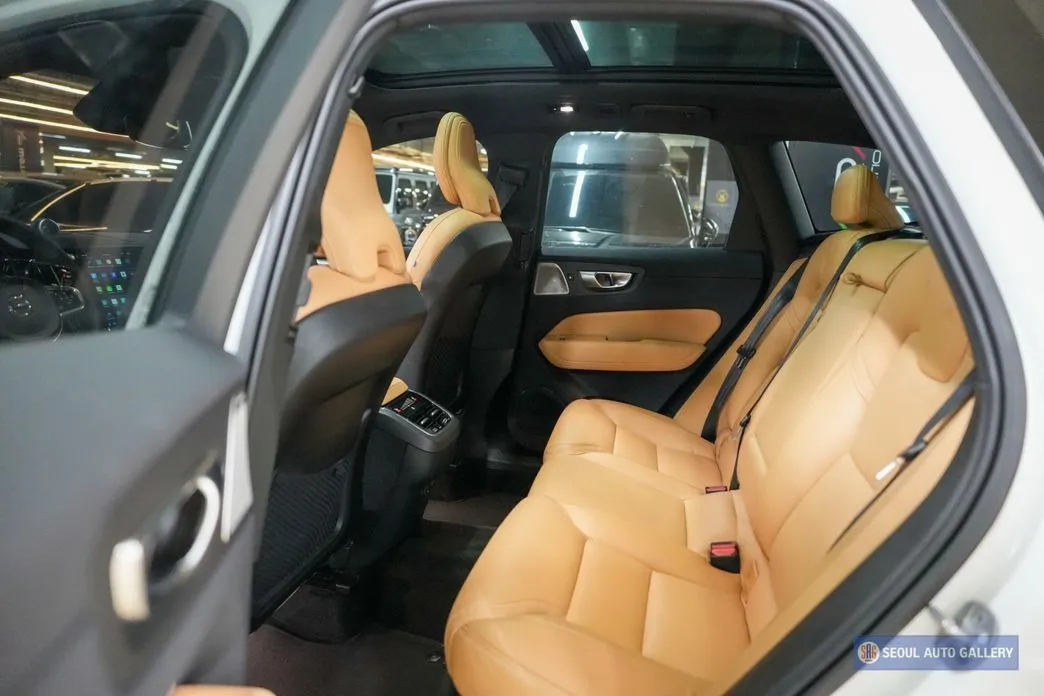Volvo XC60 2024 из KR, фото 3