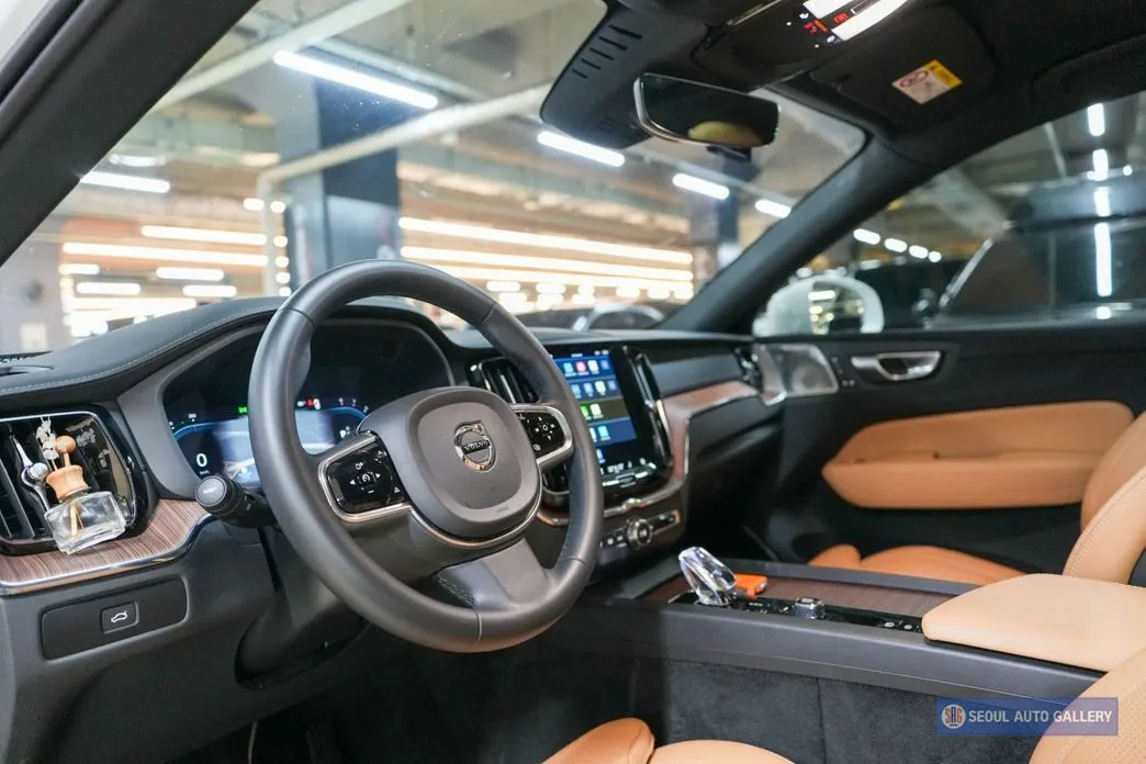 Volvo XC60 2024 из KR, фото 6