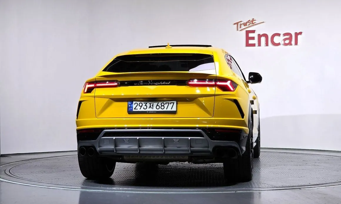Lamborghini Urus 2021 из KR, фото 3