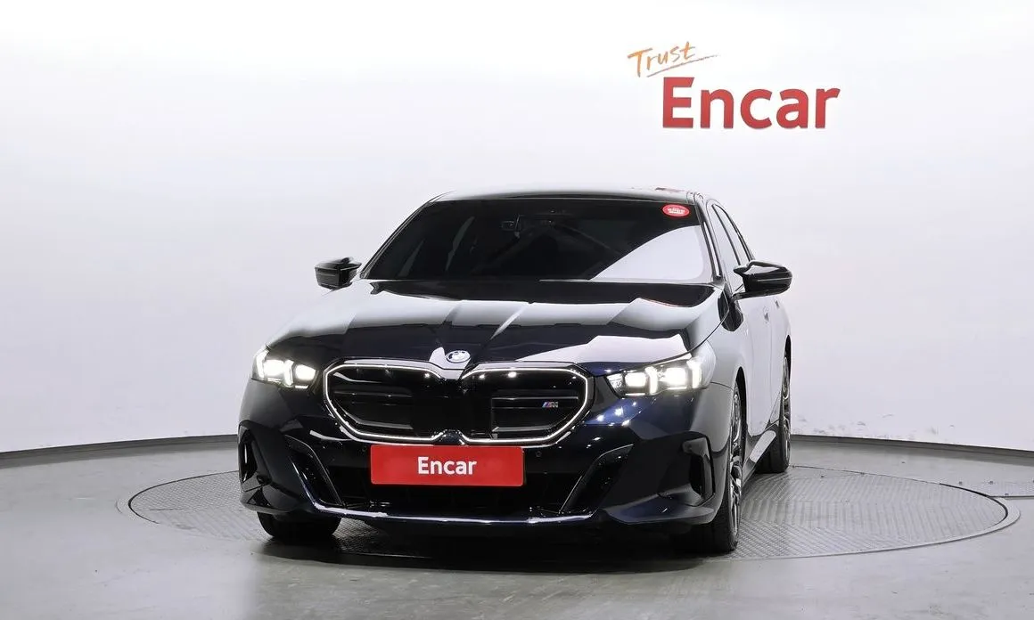 BMW i5 — фото 3