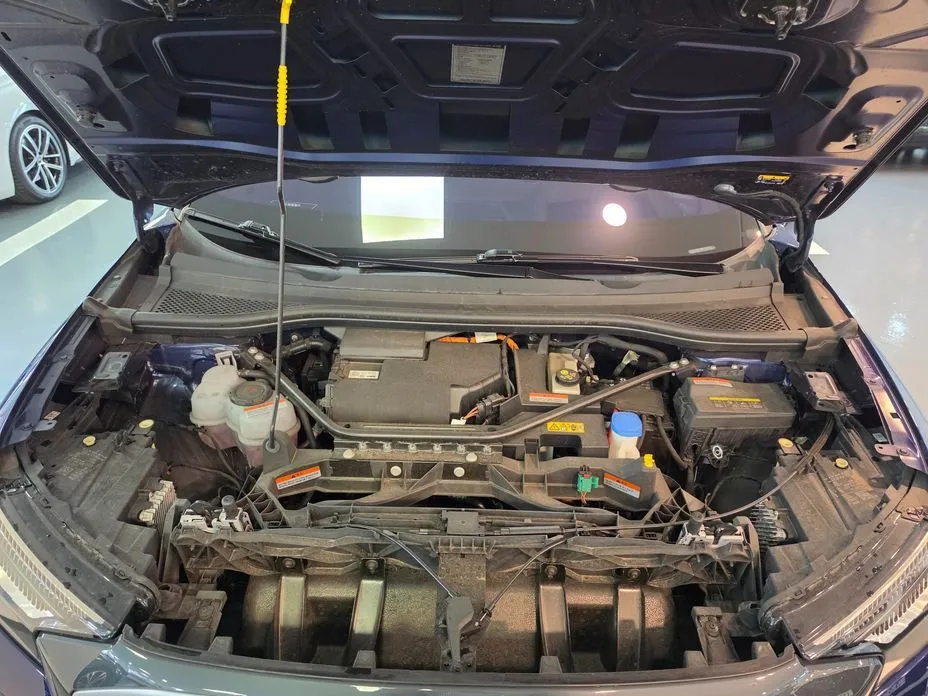 Audi Q4 e-tron 2023 из KR, фото 10