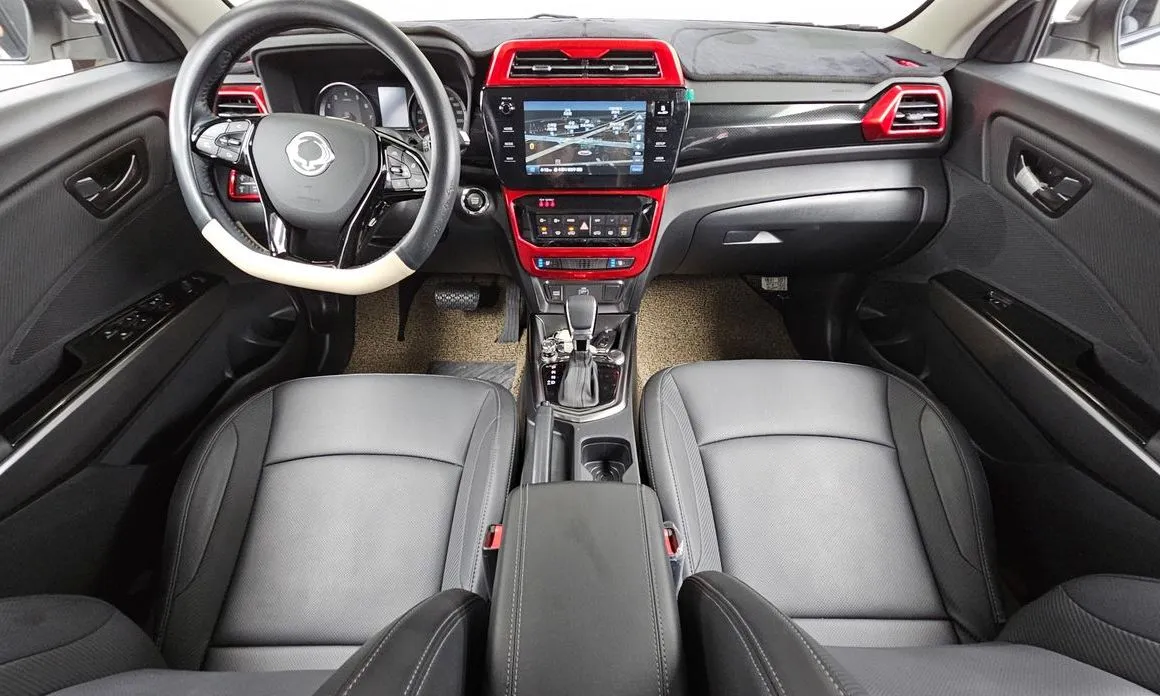 KG Mobility (Ssangyong) TIBOLI 2025 из KR, фото 9