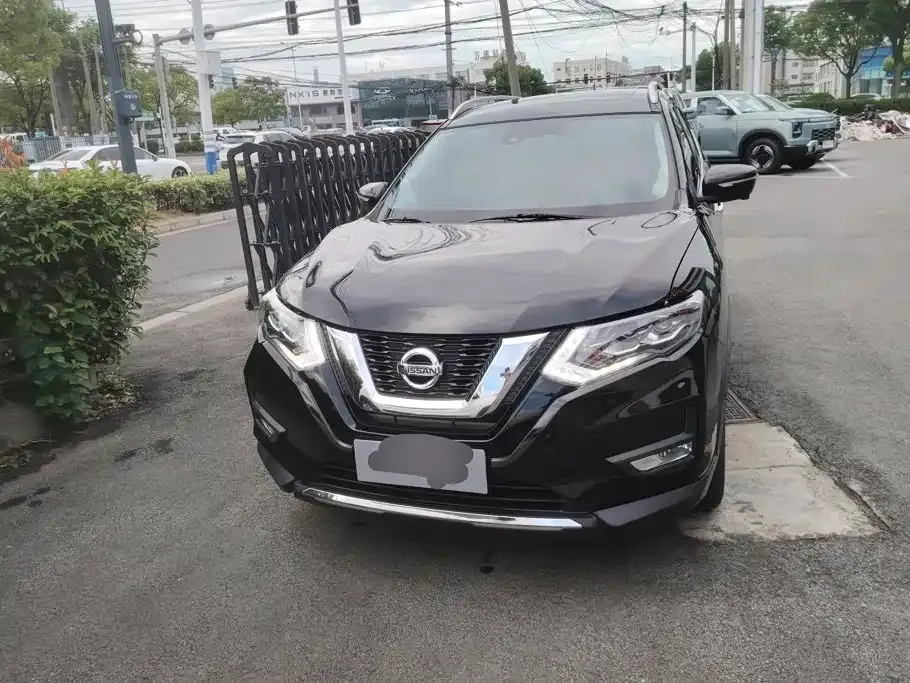 Nissan X-Trail — фото 9