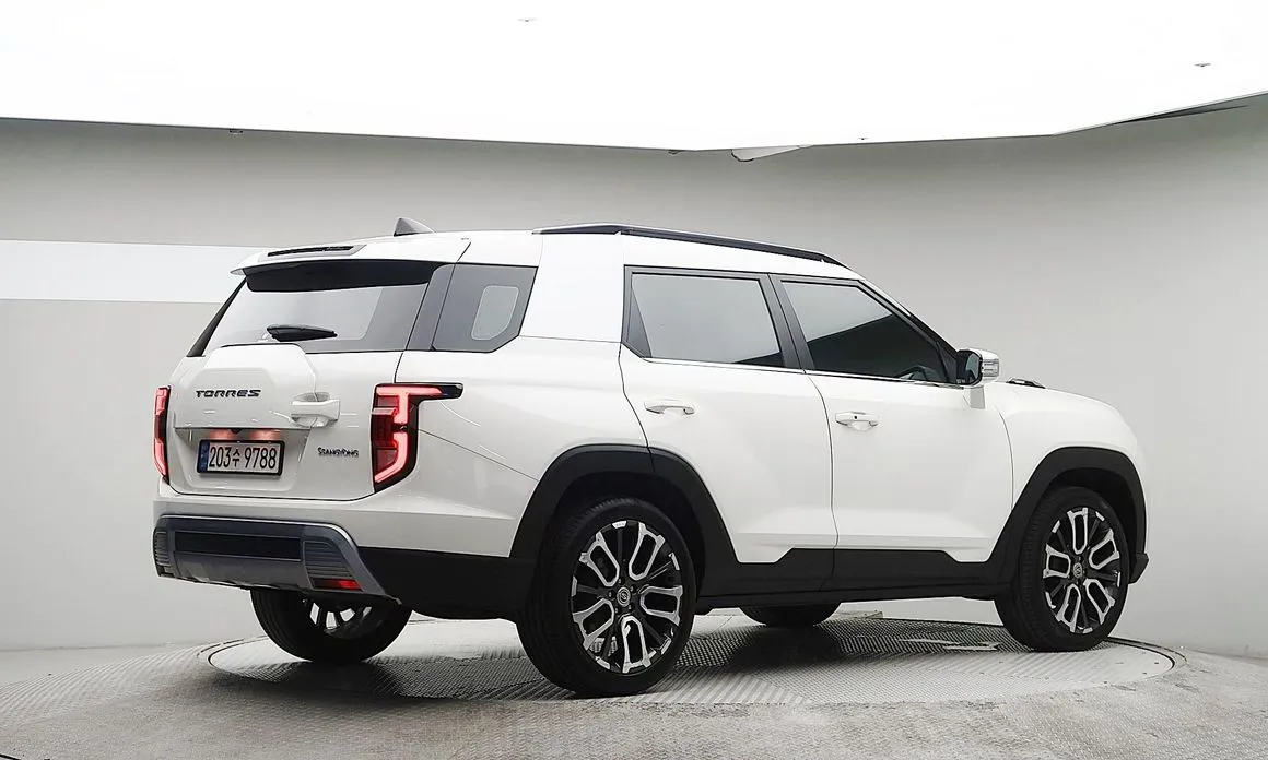 KG Mobility (Ssangyong) Torres — фото 9