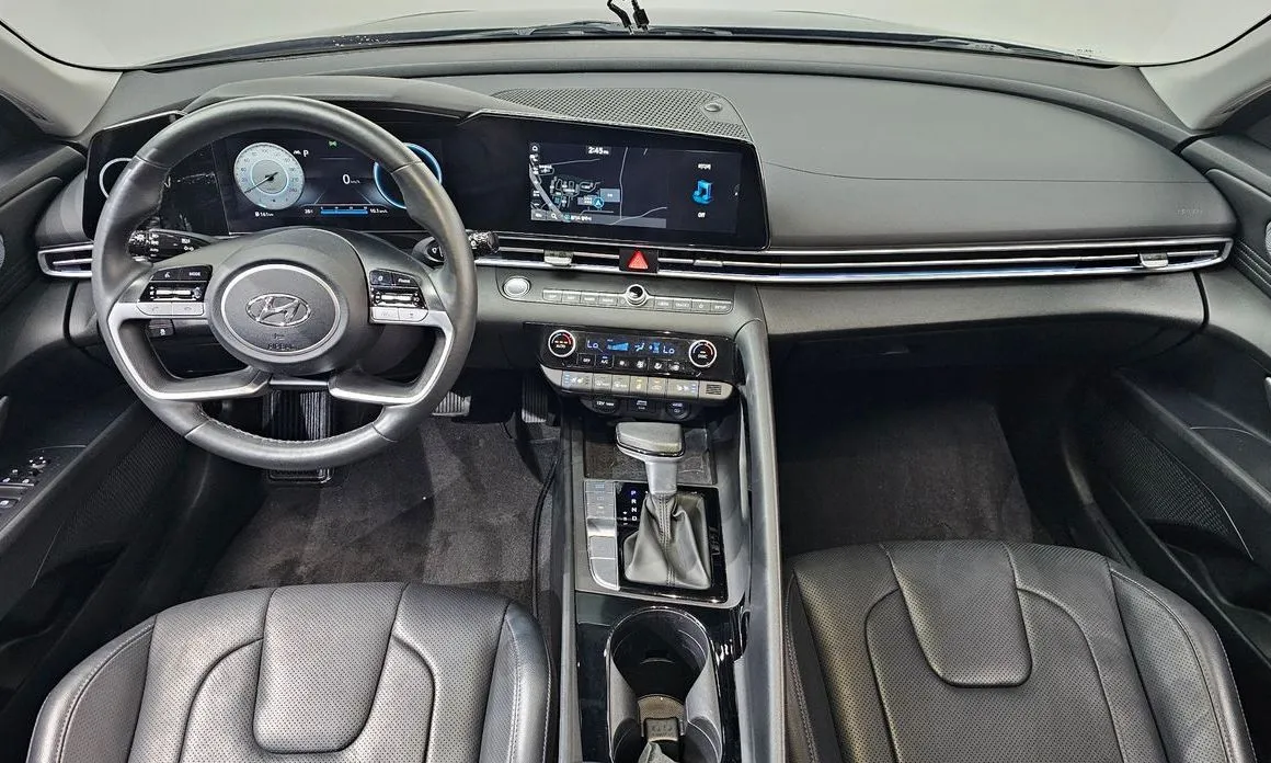 Hyundai AVANTE — фото 9