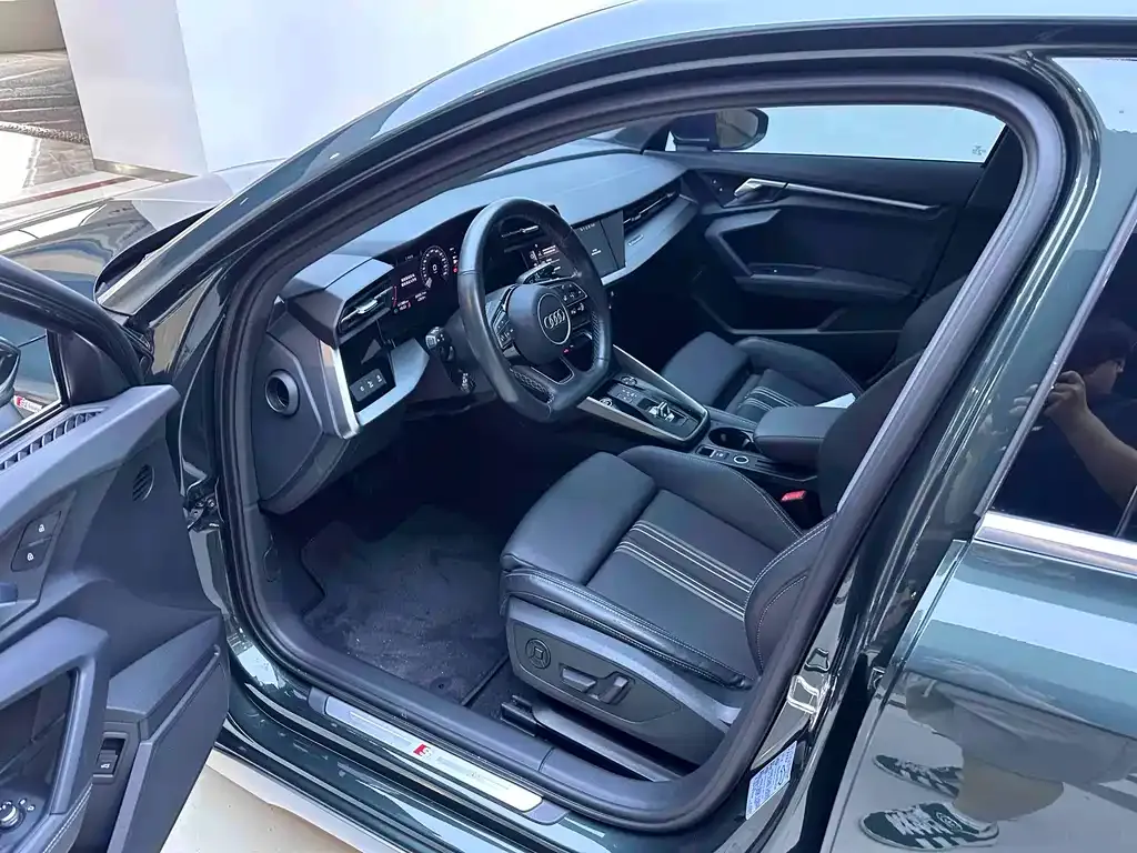 Audi A3 — фото 10