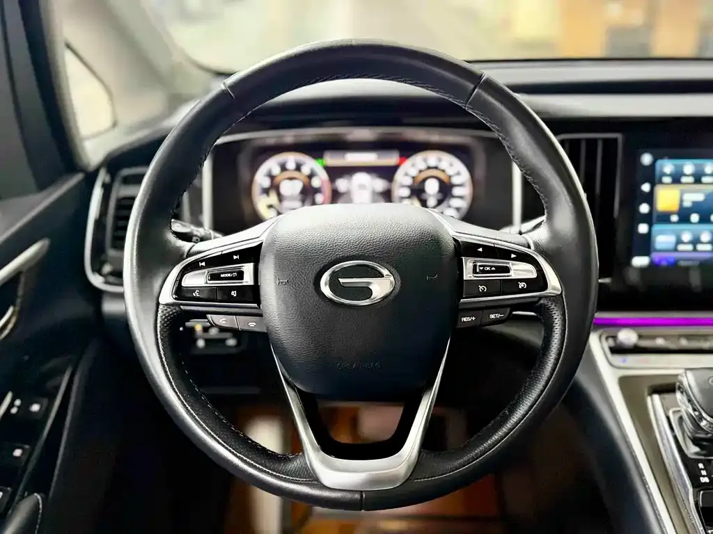 GAC Motor Trumpchi M8 — фото 9