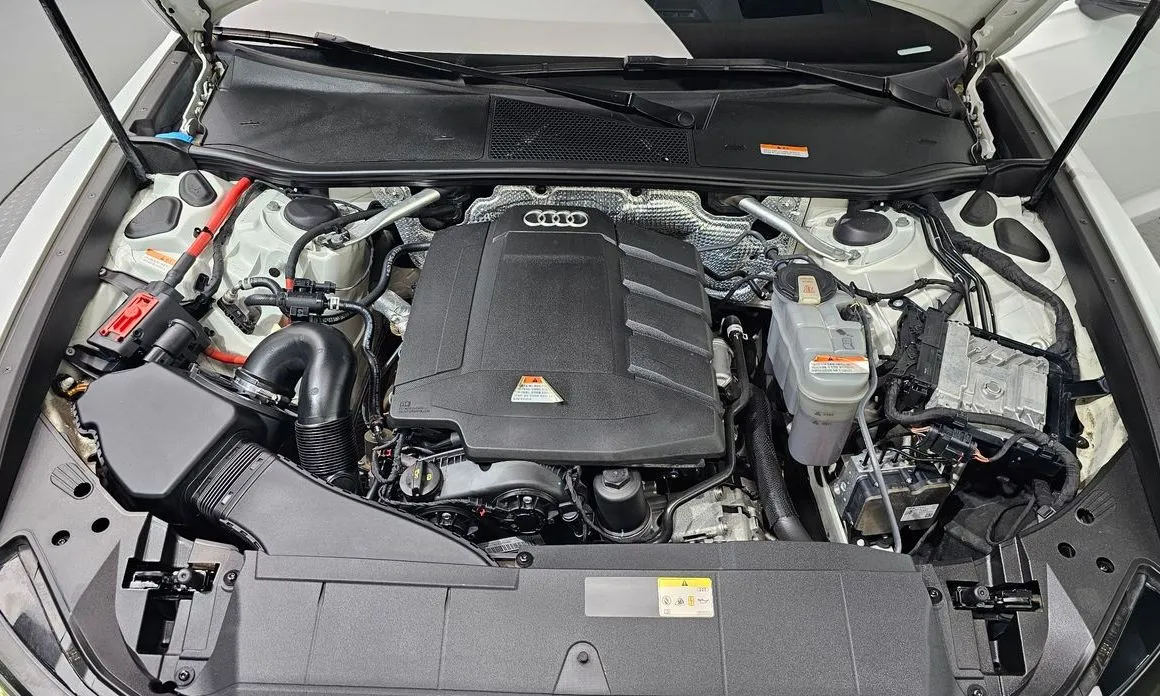 Audi A6 2021 из KR, фото 10