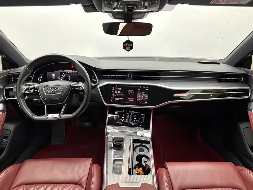 Audi A7L — фото 7