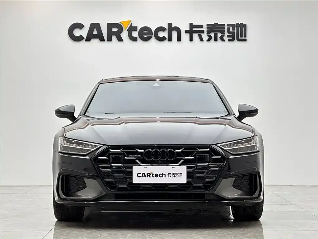 Audi A7L — фото 6