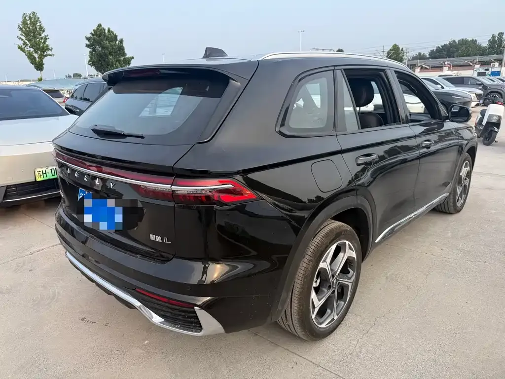 Geely Xingyue L — фото 4