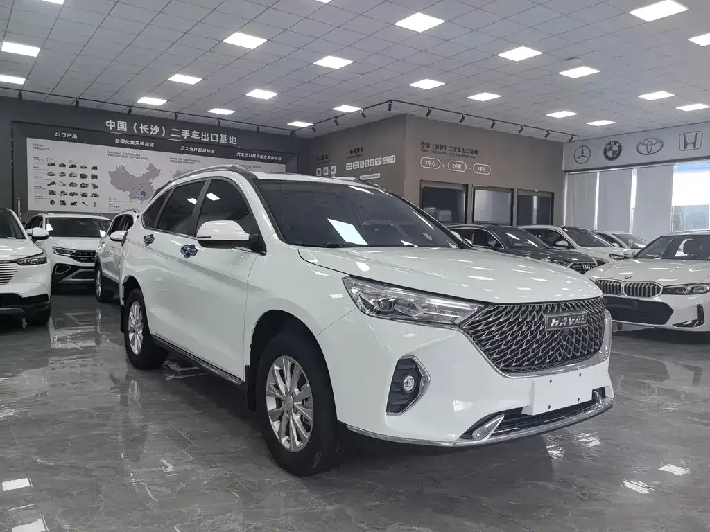 Haval M6 — фото 10