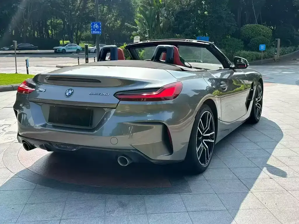 BMW Z4 — фото 3