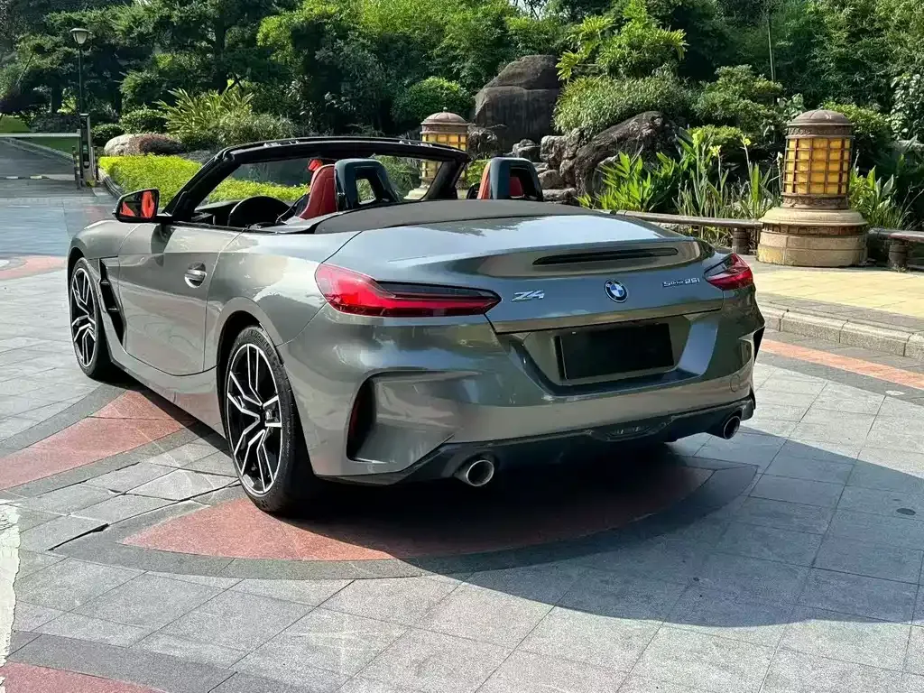 BMW Z4 — фото 9