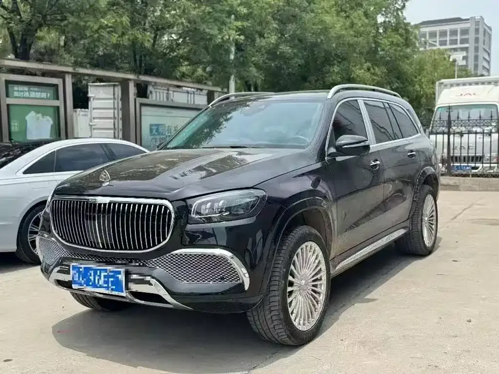 Mercedes-Benz GLS — фото 1