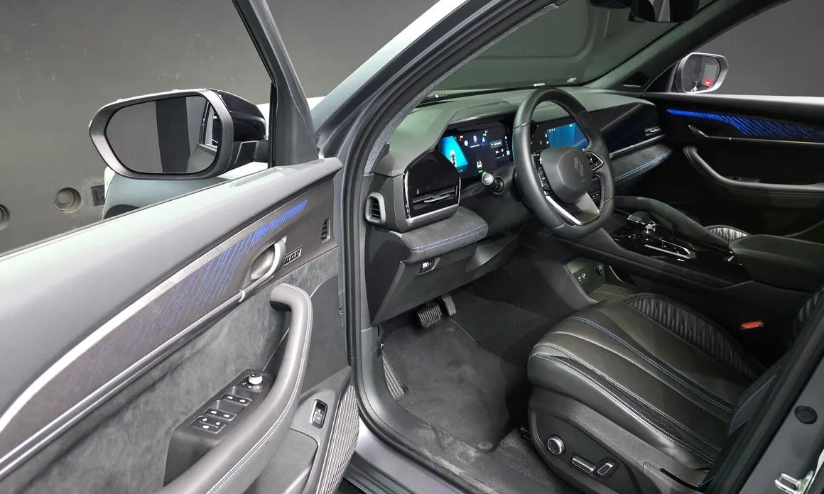 Renault Korea (Samsung) Grand Koleos 2025 из KR, фото 8