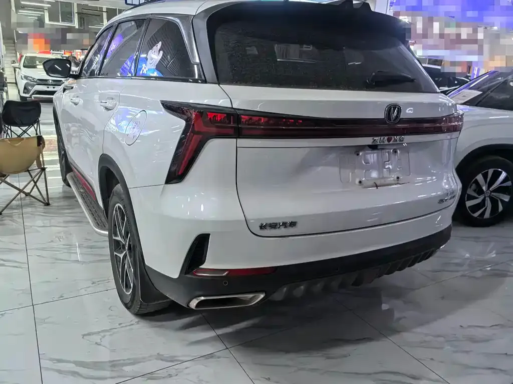 Changan CS75PLUS — фото 4