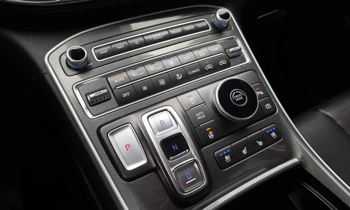 Hyundai Santafe — фото 7