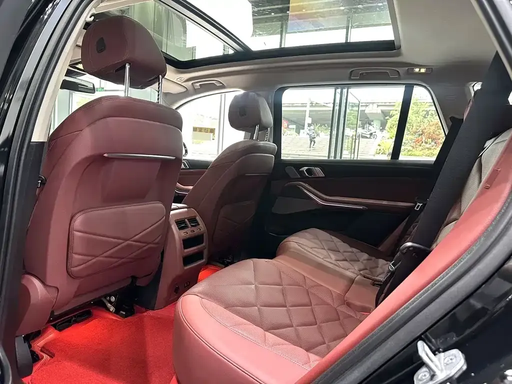 BMW X5 2023 из CN, фото 2