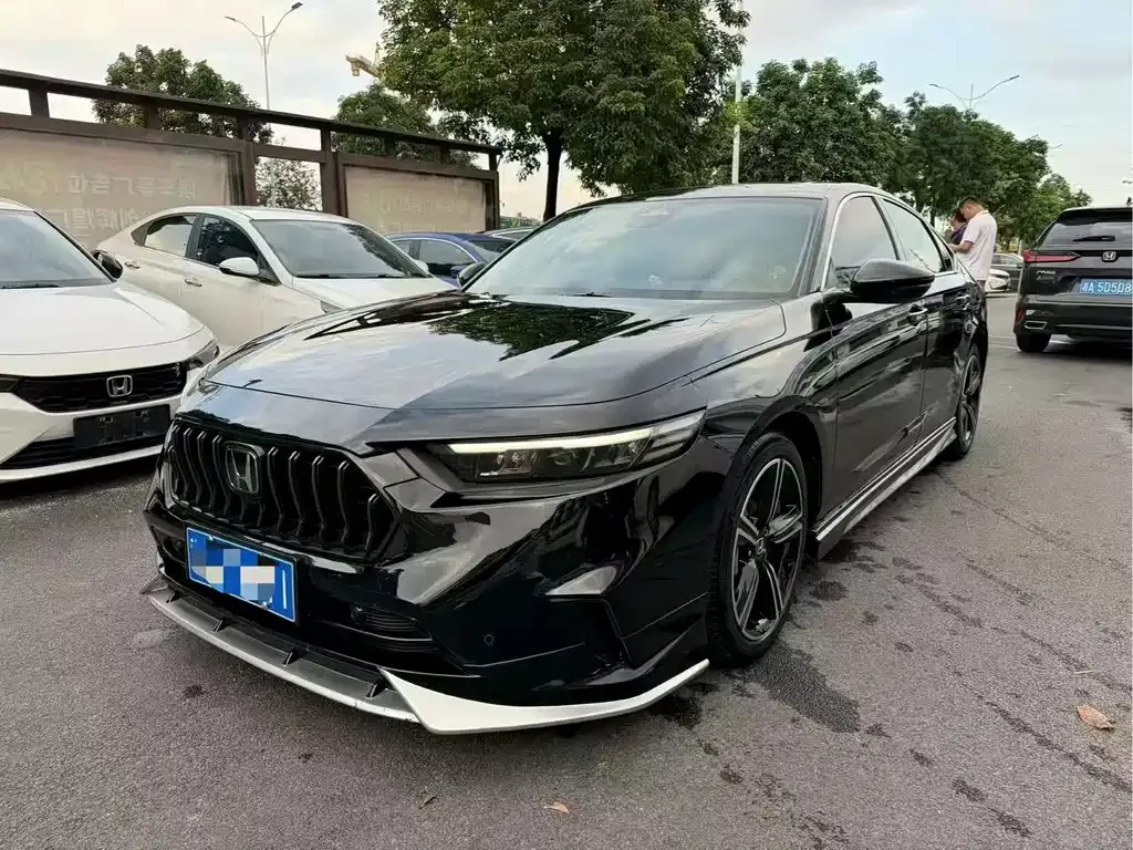 Honda Inspire — фото 1
