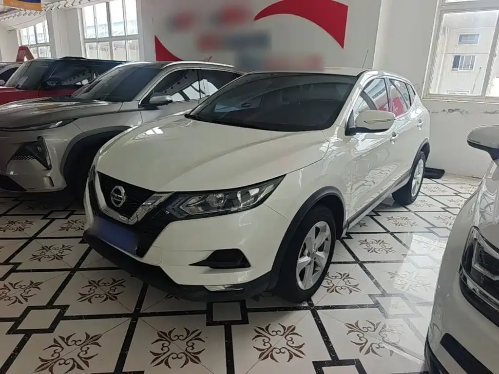 Nissan Qashqai — фото 5