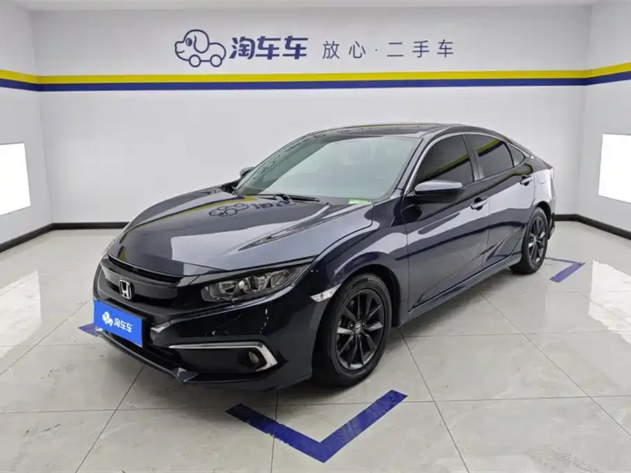 Honda Civic — фото 1