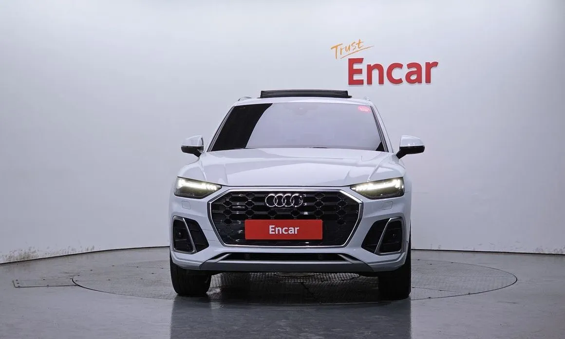 Audi Q5 2021 из KR, фото 2