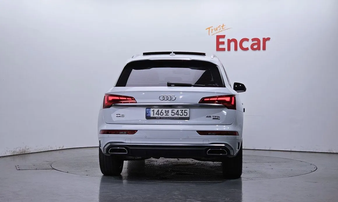 Audi Q5 2021 из KR, фото 5