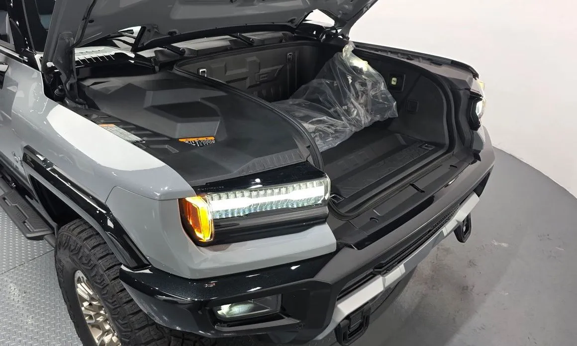 GMC Hummer EV — фото 7