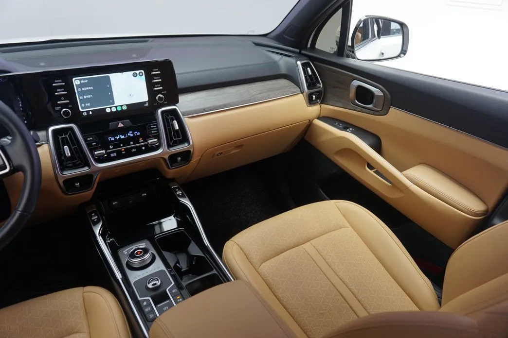 Kia Sorento — фото 3