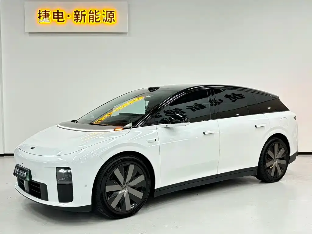 Li Auto i6