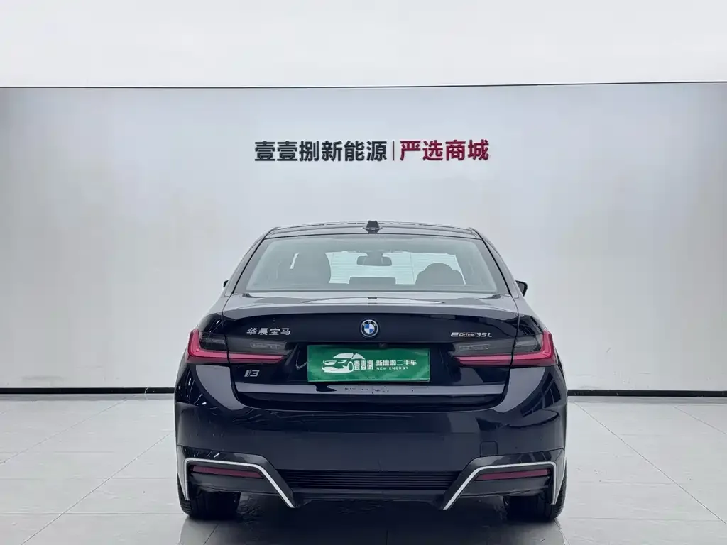 BMW i3 — фото 5
