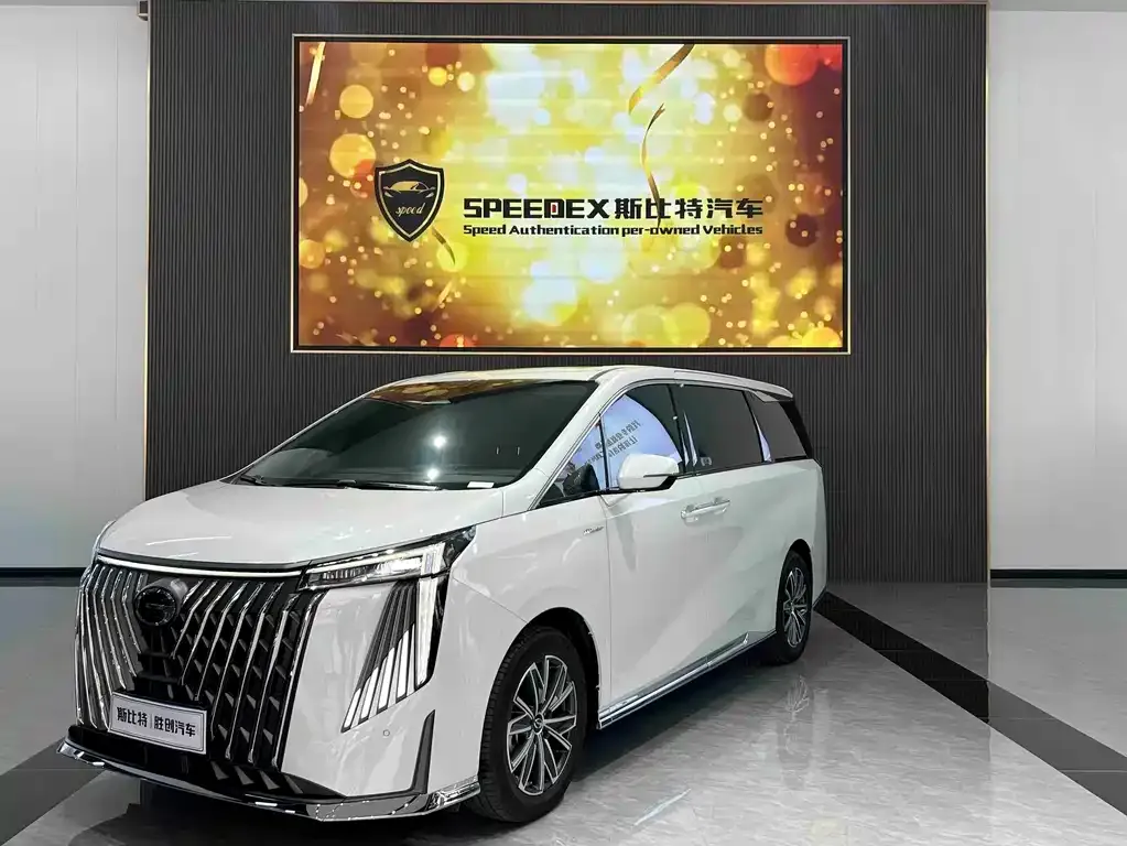 GAC Motor Trumpchi M8 — фото 1
