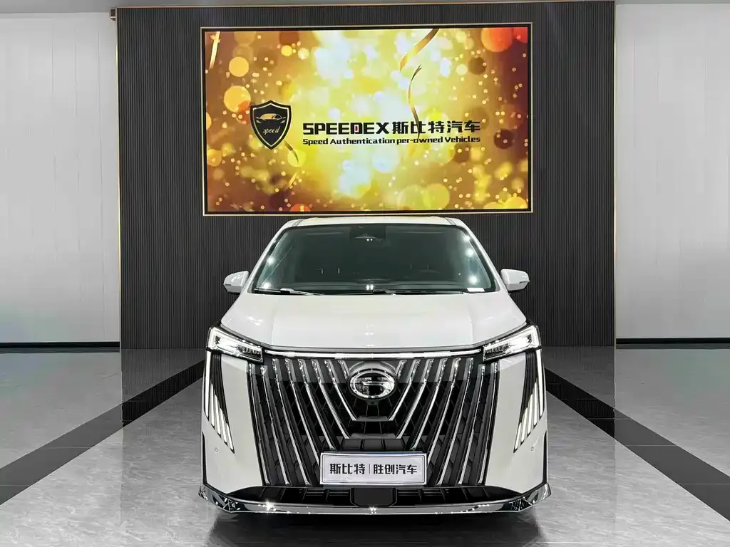 GAC Motor Trumpchi M8 — фото 9
