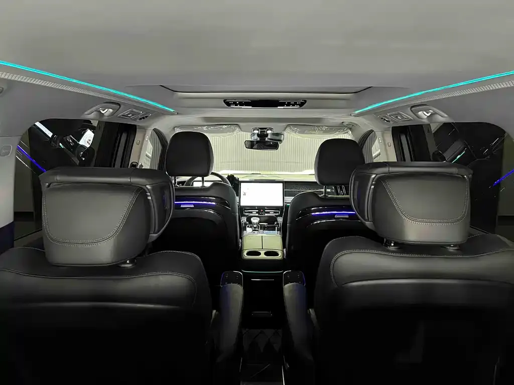 GAC Motor Trumpchi M8 — фото 8