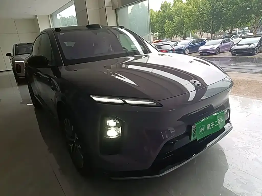NIO EC6 — фото 10
