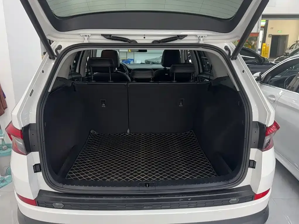 Skoda Kodiaq — фото 9