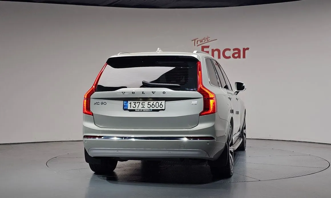 Volvo XC90 2022 из KR, фото 3