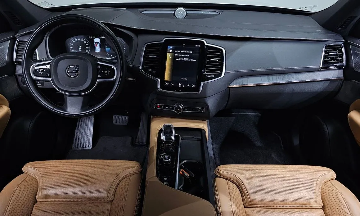 Volvo XC90 2022 из KR, фото 4