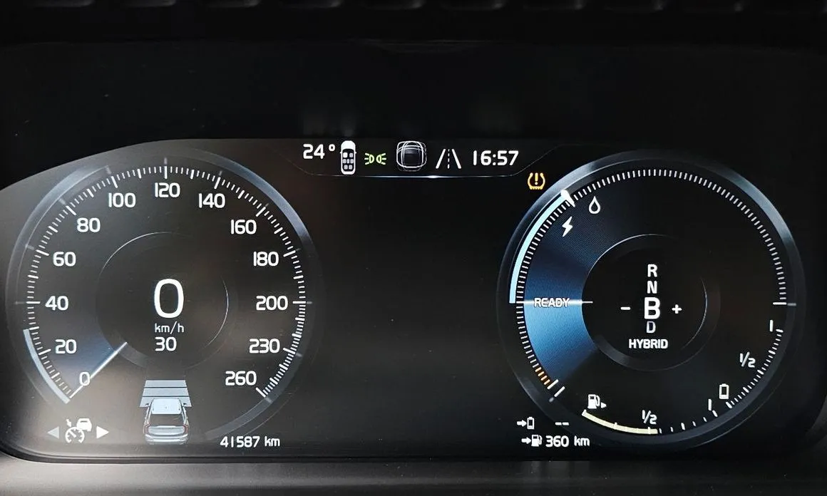 Volvo XC90 2022 из KR, фото 5