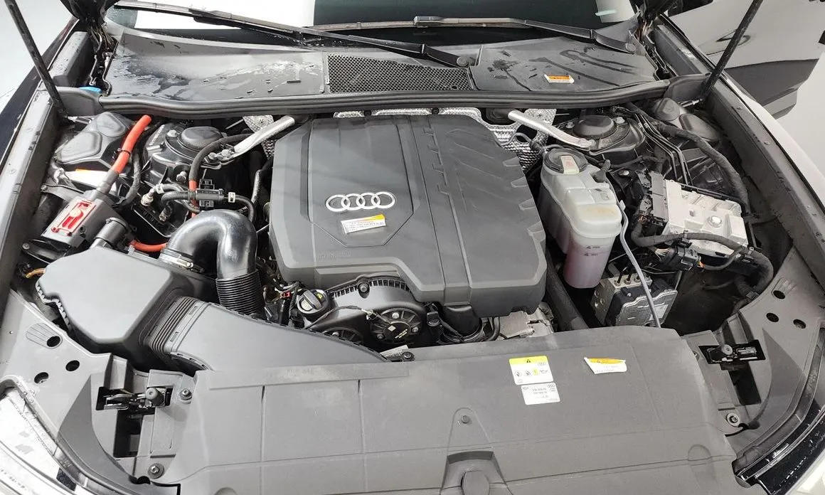 Audi A6 — фото 10