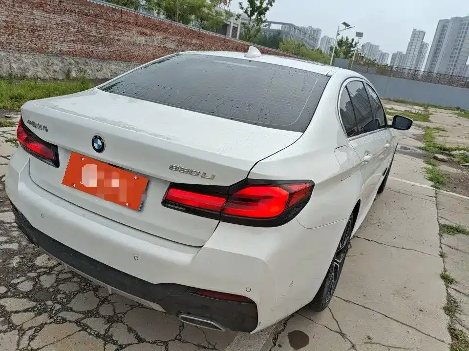 BMW 5 Series — фото 10