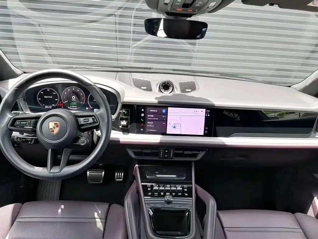 Porsche Cayenne Hybrid — фото 4