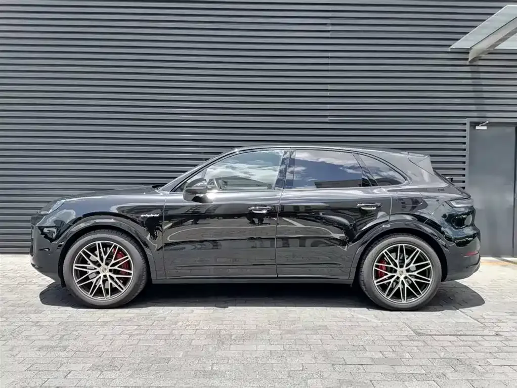 Porsche Cayenne Hybrid — фото 3