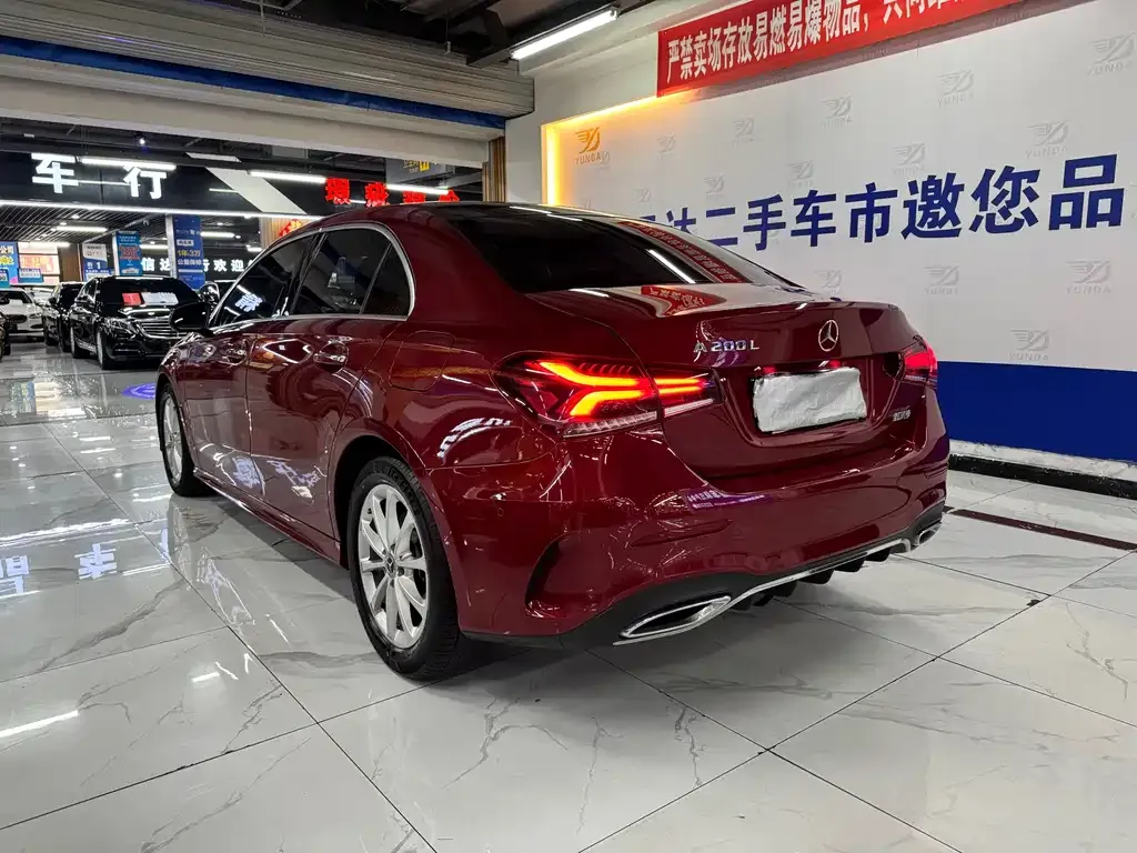 Mercedes-Benz A-Class — фото 10